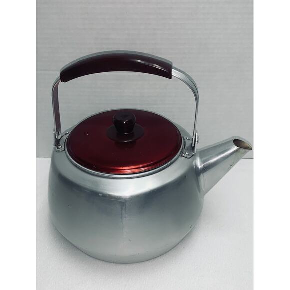Aluminum Tea Kettle with Red Lid and Handle -Camel Farmhouse Chic ! Gallon GUC - Picture 2 of 13
